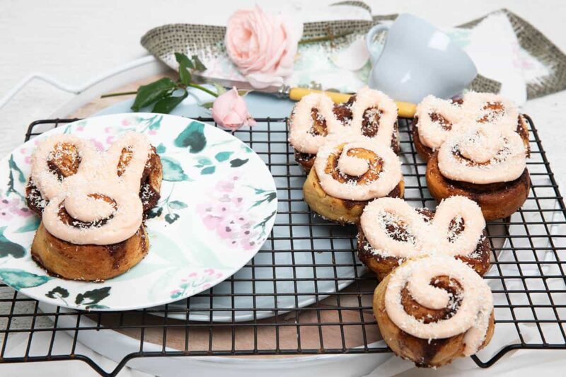 Easter Bunny Cinnamon Scrolls Thermomix