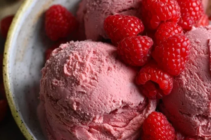Raspberry Ice Cream